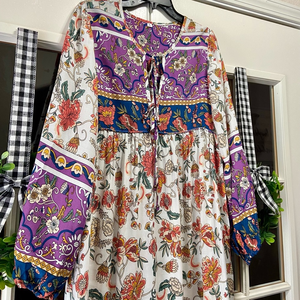 New SHEIN Maxi Dress - Picture 2 of 5